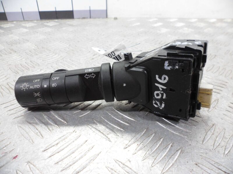 Изображение товара 73769 - 00073769 pereklyuchatel podrulevoj (strekoza) LDV Convoy