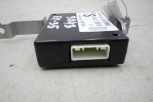 Изображение товара 73810 - 00073810 blok upravleniya parktronikami Toyota Hiace 3