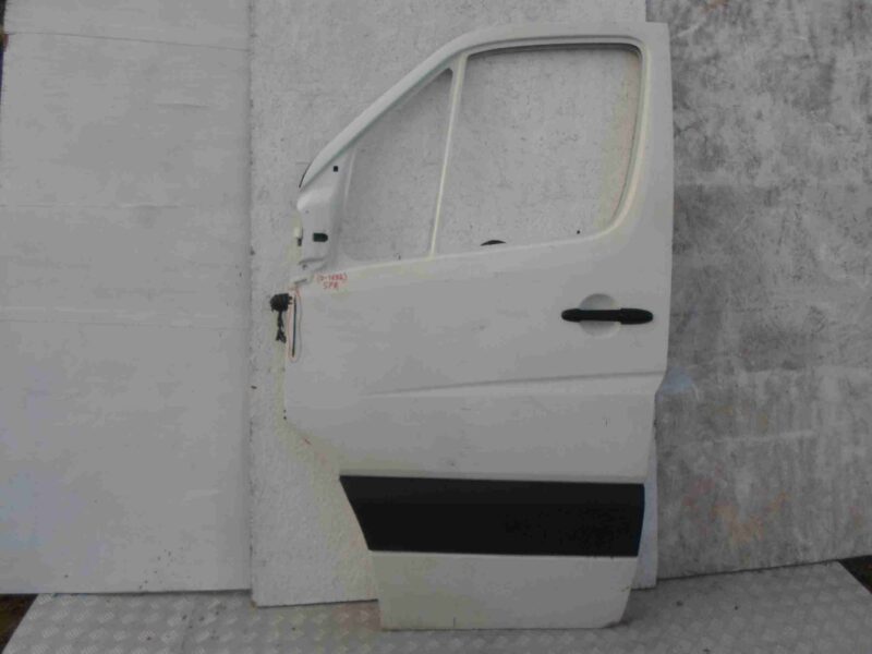 Изображение товара 73944 - 00073944 dver perednyaya levaya Fiat Brava