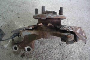 Изображение товара 74111 - 00074111 kulak povorotnyj levyj Subaru Tribeca 3