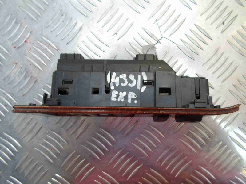 Изображение товара 74267 - 00074267 blok upravleniya steklopodemnikami BMW 4 Series