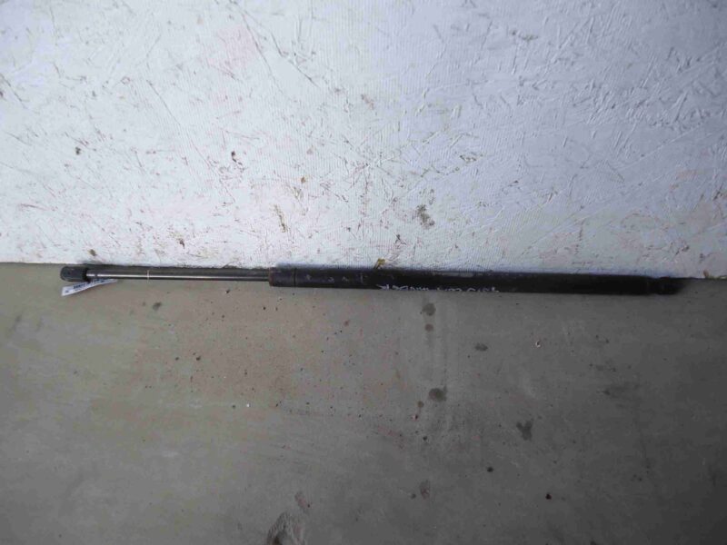 Изображение товара 74578 - 00074578 amortizator kryshki bagazhnika Chrysler Cirrus