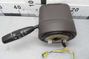 Изображение товара 74599 - 00074599 pereklyuchatel podrulevoj (strekoza) Hyundai H1 3