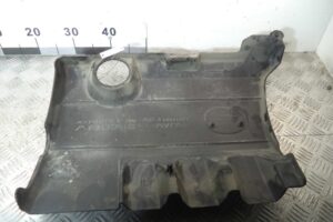 Изображение товара 74735 - 00074735 kryshka dvigatelya Citroen C5 1