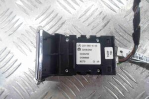 Изображение товара 74759 - 00074759 knopka salona Ford Scorpio 2