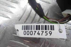 Изображение товара 74759 - 00074759 knopka salona Ford Scorpio 3