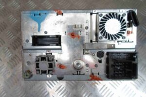 Изображение товара 74930 - 00074930 magnitola Toyota Corolla Matrix 1