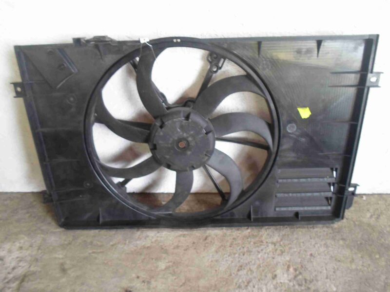 Изображение товара 74949 - 00074949 ventilyator okhlazhdeniya (elektro) Volvo S40