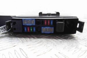 Изображение товара 74983 - 00074983 blok predokhranitelej Toyota Hiace 2