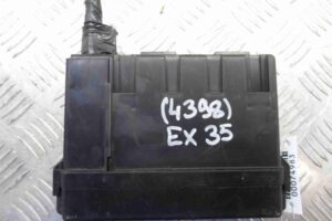 Изображение товара 74983 - 00074983 blok predokhranitelej Toyota Hiace 3