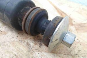 Изображение товара 74992 - 00074992 amortizator zadnij pravyj Chrysler 300M 1