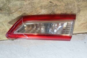 Изображение товара 75106 - 00075106 fonar kryshki pravyj Subaru Legacy 2