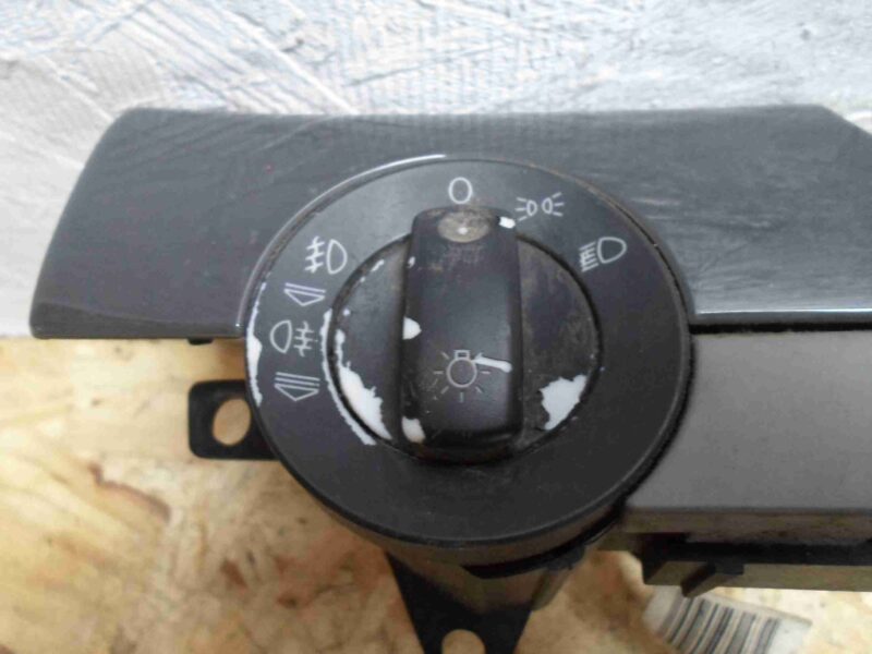 Изображение товара 75358 - 00075358 pereklyuchatel sveta