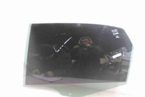 Изображение товара 75461 - 00075461 steklo dveri zadnej levoj Bentley Continental 1