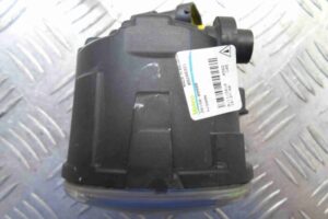 Изображение товара 75476 - 00075476 fara protivotumannaya pravaya Toyota Hiace 2