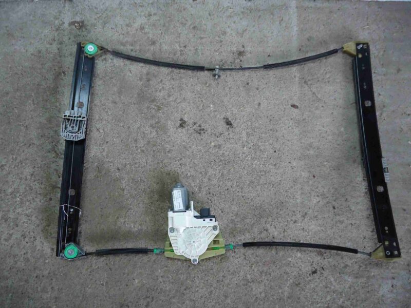 Изображение товара 75520 - 00075520 steklopodemnik zadnij pravyj