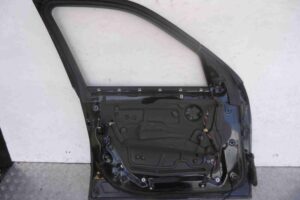 Изображение товара 75571 - 00075571 dver perednyaya levaya 