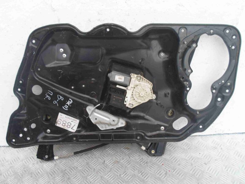 Изображение товара 75588 - 00075588 steklopodemnik perednij pravyj Volvo S40