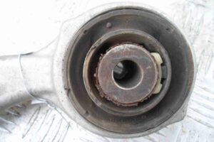 Изображение товара 75702 - 00075702 rychag perednij levyj nizhnij Ford Explorer 3