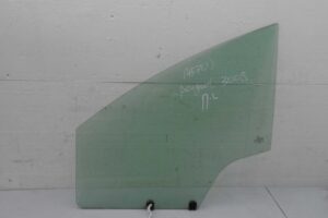 Изображение товара 75737 - 00075737 steklo dveri perednej levoj 