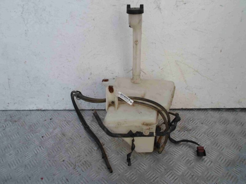 Изображение товара 75854 - 00075854 bachok omyvatelya BMW 4 Series