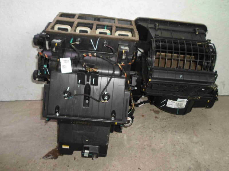 Изображение товара 75962 - 00075962 korpus otopitelya (pechki)