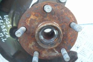 Изображение товара 76235 - 00076235 kulak povorotnyj levyj Peugeot 306 3