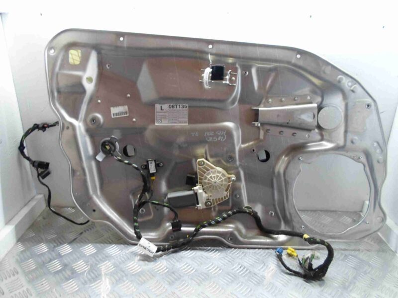 Изображение товара 76308 - 00076308 steklopodemnik perednij levyj Ford Scorpio