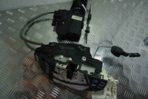 Изображение товара 76546 - 00076546 zamok dveri Ford Scorpio 2