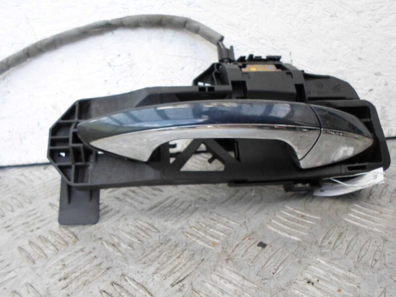 Изображение товара 139591 - 00076619sep1 ruchka naruzhnaya perednyaya pravaya Ford Scorpio