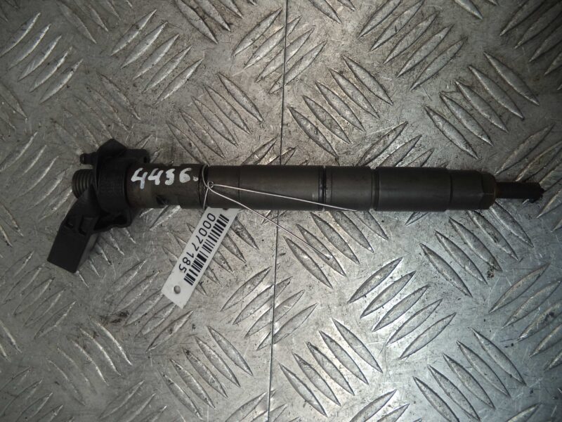 Изображение товара 77185 - 00077185 forsunka toplivnaya