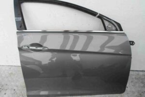 Изображение товара 77351 - 00077351 dver perednyaya pravaya 3