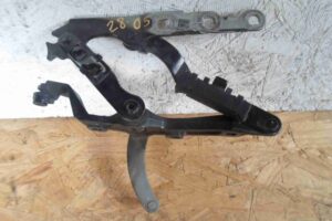 Изображение товара 77381 - 00077381 petlya kapota levaya Ford Scorpio 1