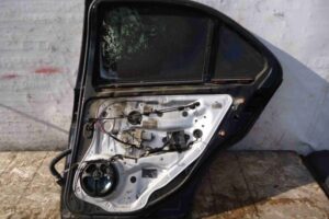 Изображение товара 77382 - 00077382 dver zadnyaya pravaya Honda Ridgeline 1