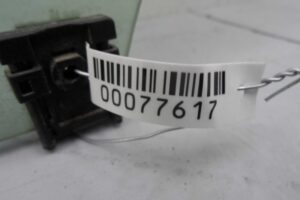 Изображение товара 77617 - 00077617 steklo dveri zadnej levoj 2