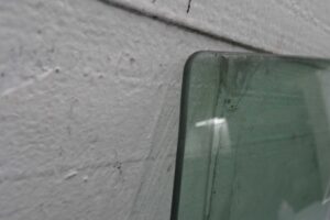 Изображение товара 77617 - 00077617 steklo dveri zadnej levoj 3