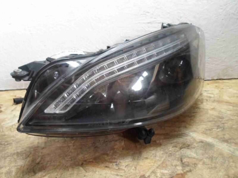 Изображение товара 77753 - 00077753 fara levaya Ford Scorpio