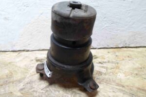 Изображение товара 77883 - 00077883 podushka krepleniya dvigatelya Subaru Legacy 3