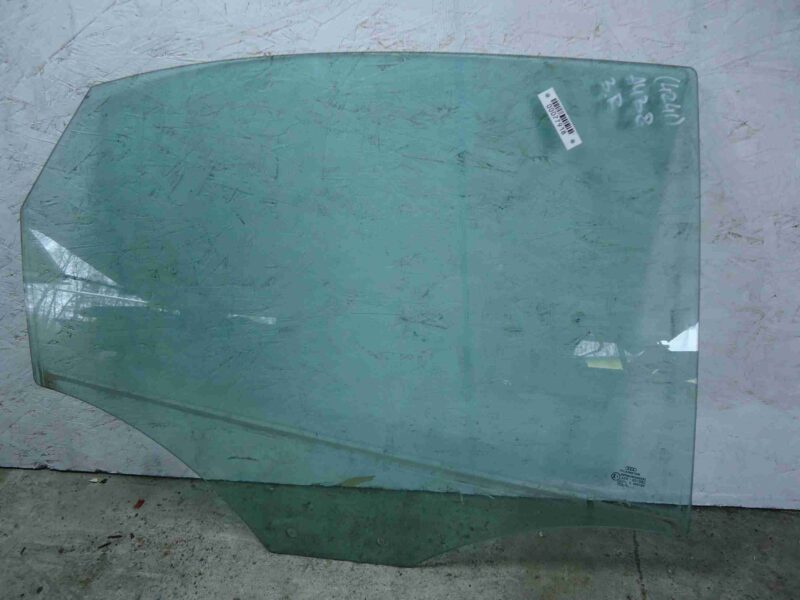 Изображение товара 77918 - 00077918 steklo dveri zadnej pravoj 3