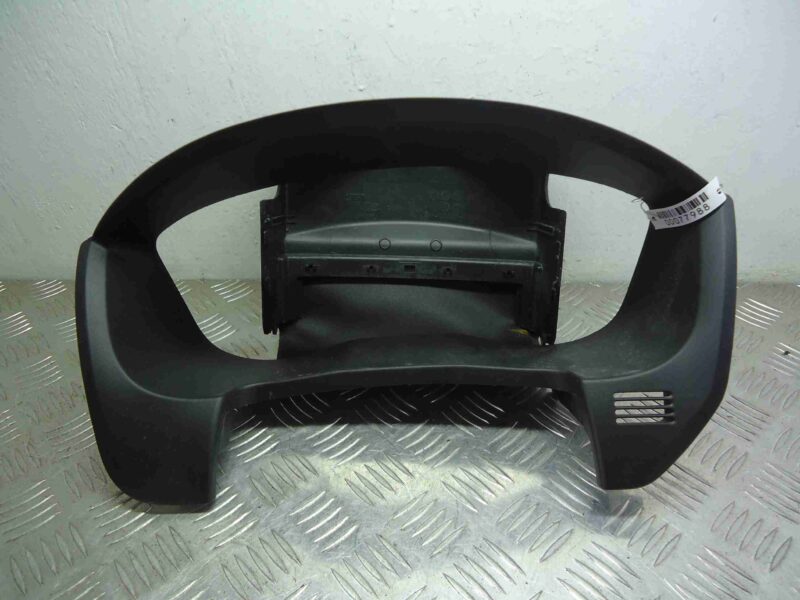 Изображение товара 77988 - 00077988 panel tsentralnoj konsoli Skoda Yeti