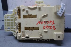 Изображение товара 78072 - 00078072 blok predokhranitelej Mercedes CLA 1