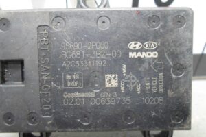 Изображение товара 78076 - 00078076 datchik uskoreniya Mercedes CLA 2