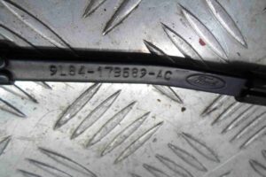 Изображение товара 78099 - 00078099 povodok stekloochistitelya Chrysler 300M 3