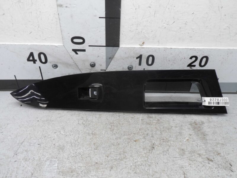 Изображение товара 78228 - 00078228 knopka steklopodemnika Chevrolet Aveo