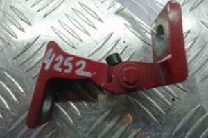 Изображение товара 78242 - 00078242 petlya dveri perednyaya 3