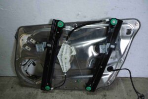 Изображение товара 78296 - 00078296 steklopodemnik perednij levyj Honda Ridgeline