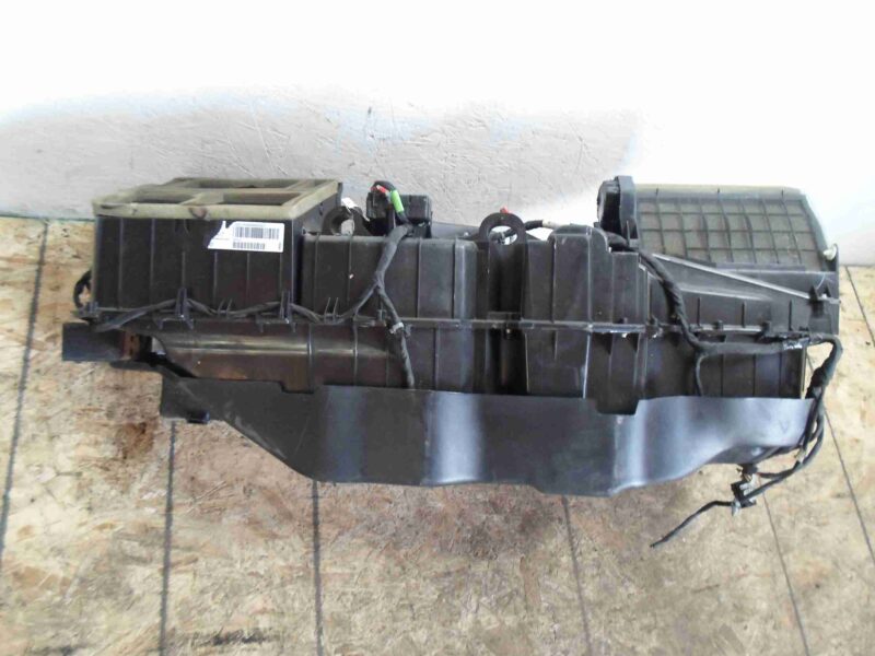 Изображение товара 78343 - 00078343 korpus otopitelya (pechki)