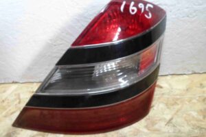 Изображение товара 78487 - 00078487 fonar kryla pravyj Ford Scorpio