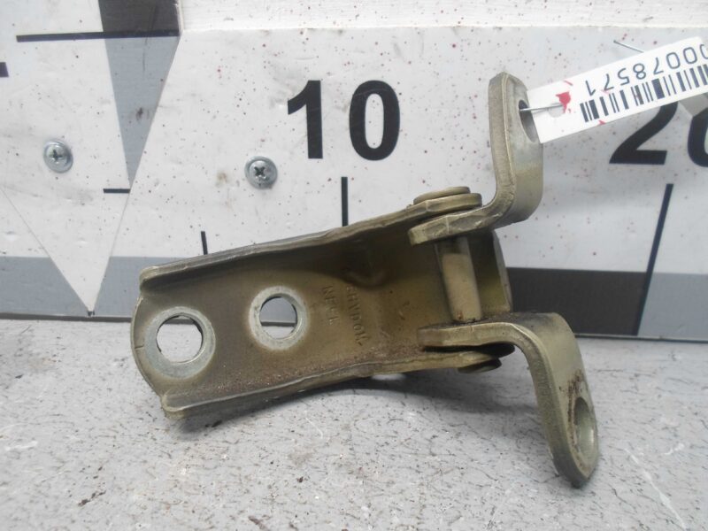 Изображение товара 78571 - 00078571 petlya dveri perednyaya