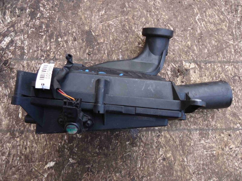 Изображение товара 78686 - 00078686 korpus vozdushnogo filtra Ford Ka